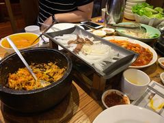 -紫霞门韩国料理烤肉(深南东路店)