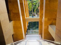 -三亚湾海居铂尔曼度假酒店