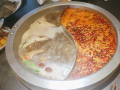 -沸炉重庆老火锅(军事博物馆店)