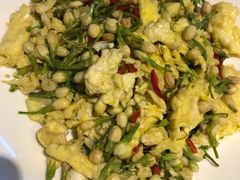 -香巴拉云南餐厅(华莱坞店)