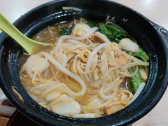 秀才米线-桥福缘过桥米线黄焖鸡米饭