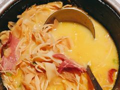 -醉辉皇上海之巅(上海中心大厦店)