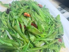 -蔼若春.传承三十年云南菜(金碧公园店)