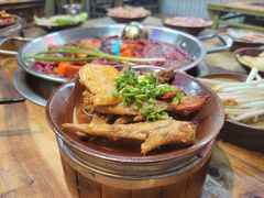 -老街·稳拈老火锅(海椒市店)