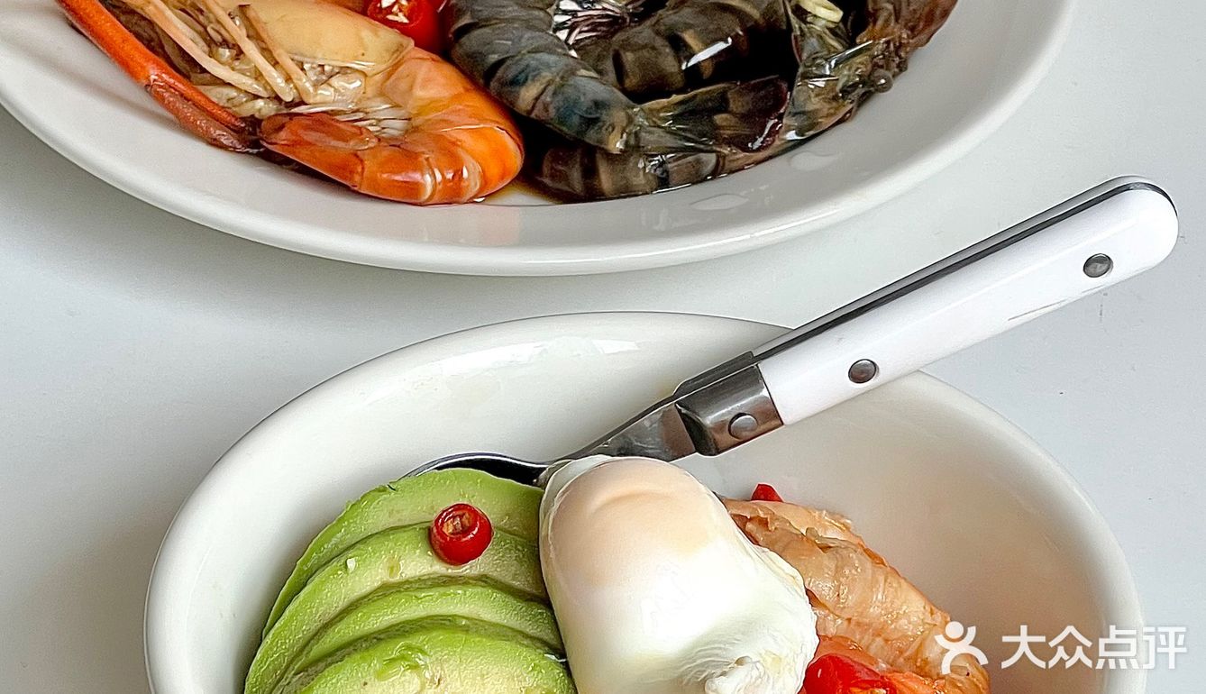 Share 快乐减脂｜三文鱼甜虾波奇饭🥙