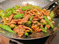 -费大厨辣椒炒肉(高铁吾悦广场店)