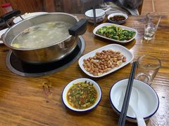 油炸花生米-阿汉名材老鸡汤饭店(金鸡岭店)