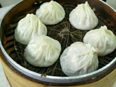 -珊珊小笼馆(仙霞路店)