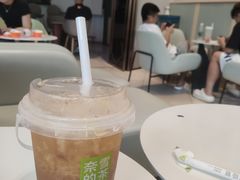 -奈雪的茶(优特汇店)