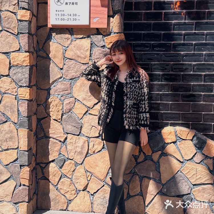 北京还是太超前了,我居然吃到了麻婆豆腐寿司!