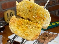 烤馒头片-義聚德·清真铜锅涮羊肉·烧烤(河东店)