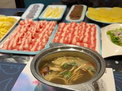 -名都晓荷塘主题火锅(春光路店)