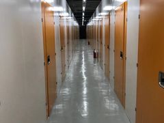 -安东易迷你仓自助寄存仓库(淞虹路店)