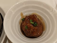 蛋黄狮子头-金春禧(世茂国际广场店)