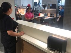 -麦当劳(百联西郊购物中心店)