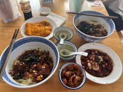 -沪西老弄堂面馆(定西路店)