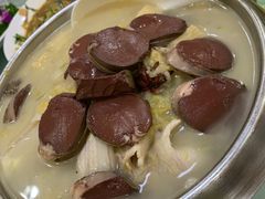 酸菜血肠-宝发园名菜馆
