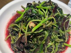 -黄泥岗·地道湖北菜(奥特莱斯店)