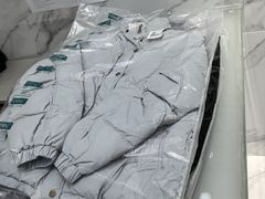 -福奈特洗衣·洗鞋·奢侈品护理(百联中环店)