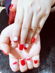 -EMILY艾枚莉美甲美睫·美颜·现磨咖啡