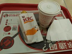 豆浆-肯德基(万科广东路店)