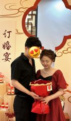 -桃子造型婚纱礼服(凤起广场店)
