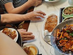 -梅利汴京烤鸭•开封豫菜地标店(东大街店)