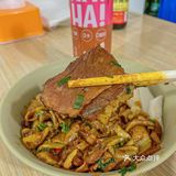 三狗/双黄牛肉炒豆丝⁉️哪一家更好吃..❓