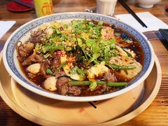 -江湖餐厅–重庆九宫格老火锅