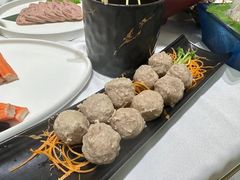 -红鼎豆捞·非遗鲍皇汤火锅(宝丰路店)