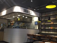 -乐凯撒披萨(东方新世界店)