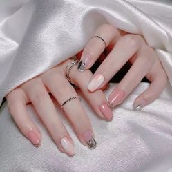 -悦指间美甲美睫