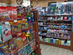 零售区-全家便利店(槐树巷店)