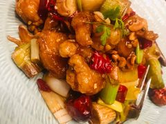 宫保明虾球-环球港凯悦 · 享悦中餐厅