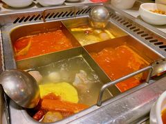 -海底捞火锅(奉化银泰店)