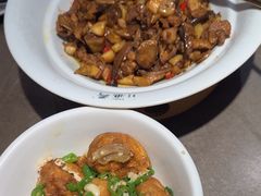 -山涧肴·湘味家肴(松岗满纷天地店)
