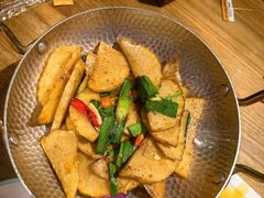 -隔壁老王·家常云南菜(花巷店)