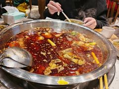 -肖肖酸萝卜鱼火锅(总店)