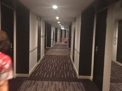 -曼谷湄南河畔华美达广场酒店