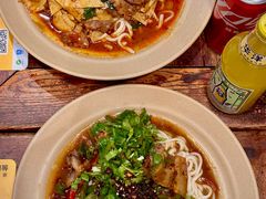 -方铲铲·成都板凳面(滨江银泰店)