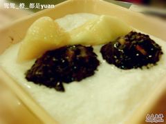芒果白雪黑糯米甜甜-满记甜品(日月光二店)