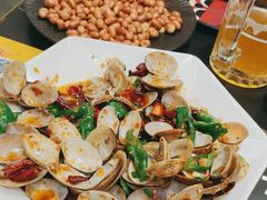 -许哥东北烧烤·铁丳烤串·宫后夹肉(繁花中心店)