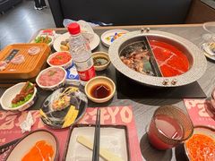 -牛YO寿喜烧·铁板烧和牛火锅自助(市府恒隆店)
