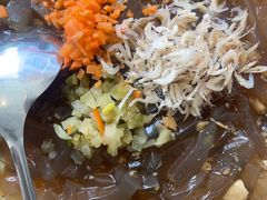 -今鲜源酒店·海鲜锅贴青岛菜(新湛路店)