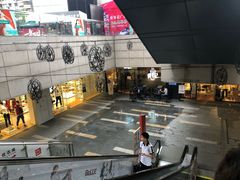 -江燕路万科里