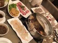 鸳鸯锅-四季火锅酒家(新濠影汇店)