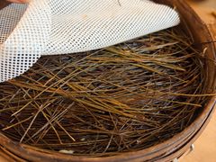 -佬钱湾仔(衣裳街店)