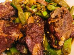 排骨焖扁豆-东四民芳餐厅(世茂工三店)