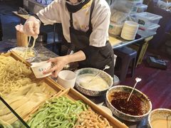 -正宁路小吃夜市