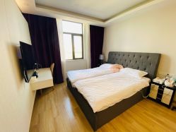 -海豚湾高端月子会所(黄浦店)